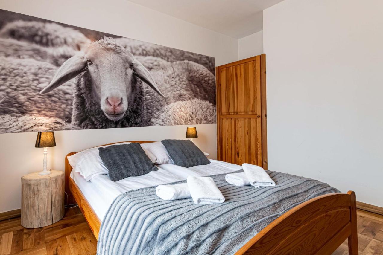 Gronik Bed & Breakfast Bagian luar foto