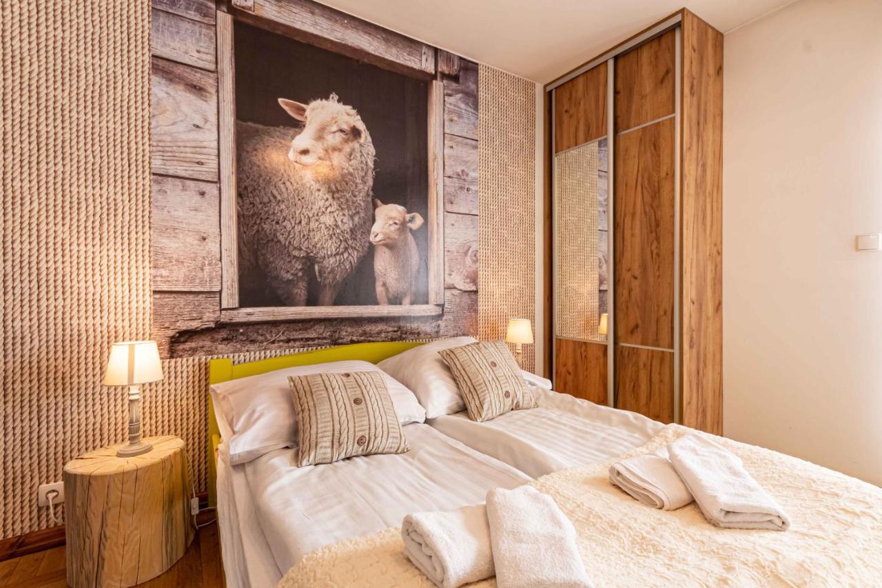 Gronik Bed & Breakfast Bagian luar foto