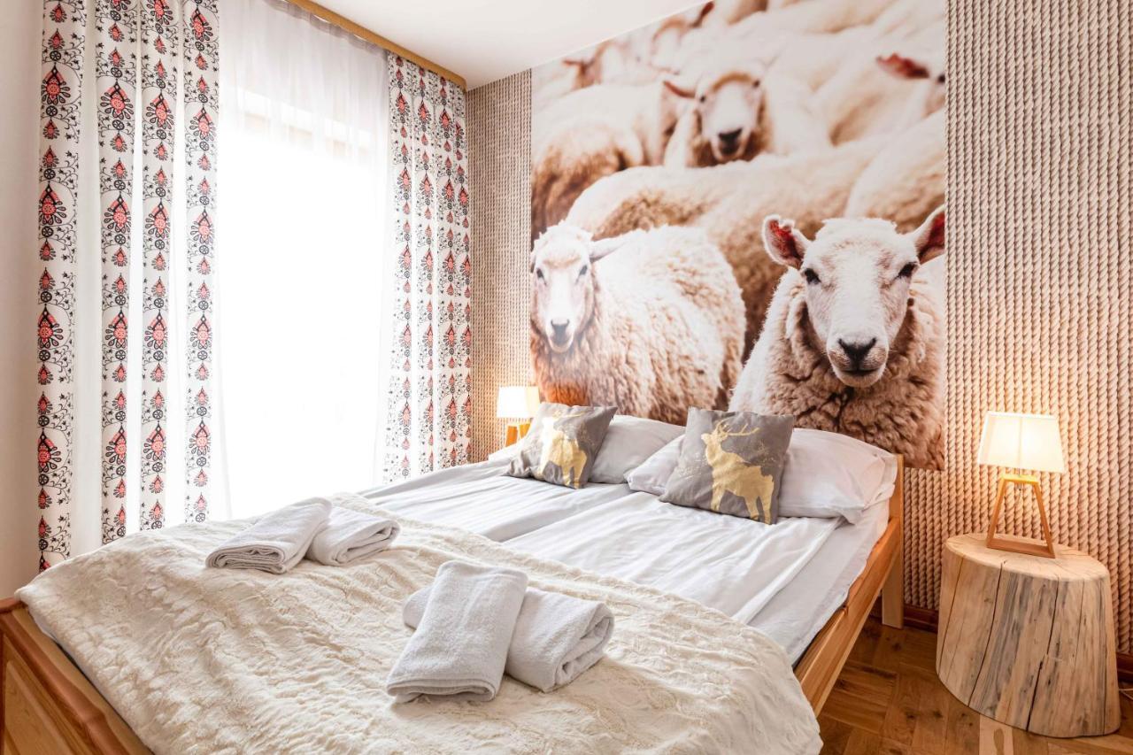 Gronik Bed & Breakfast Bagian luar foto