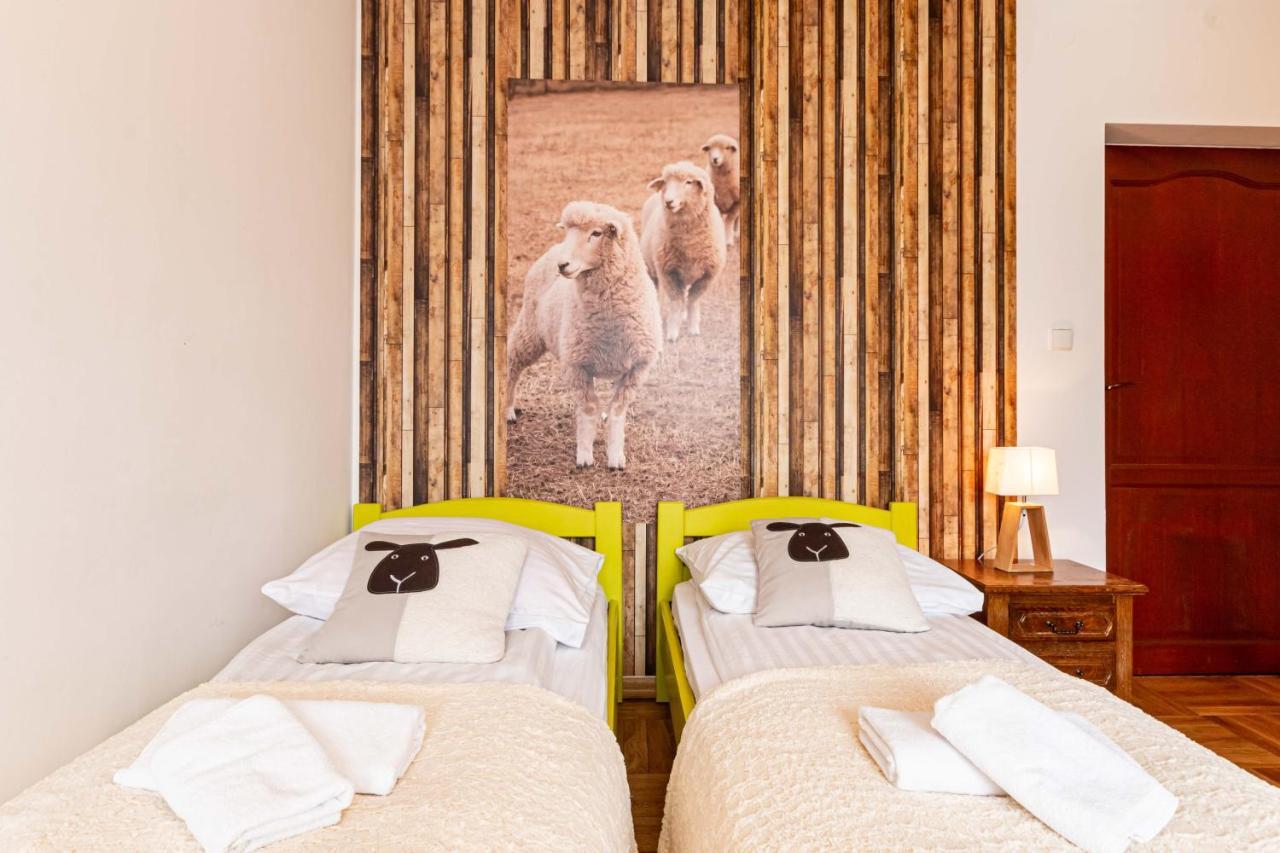 Gronik Bed & Breakfast Bagian luar foto