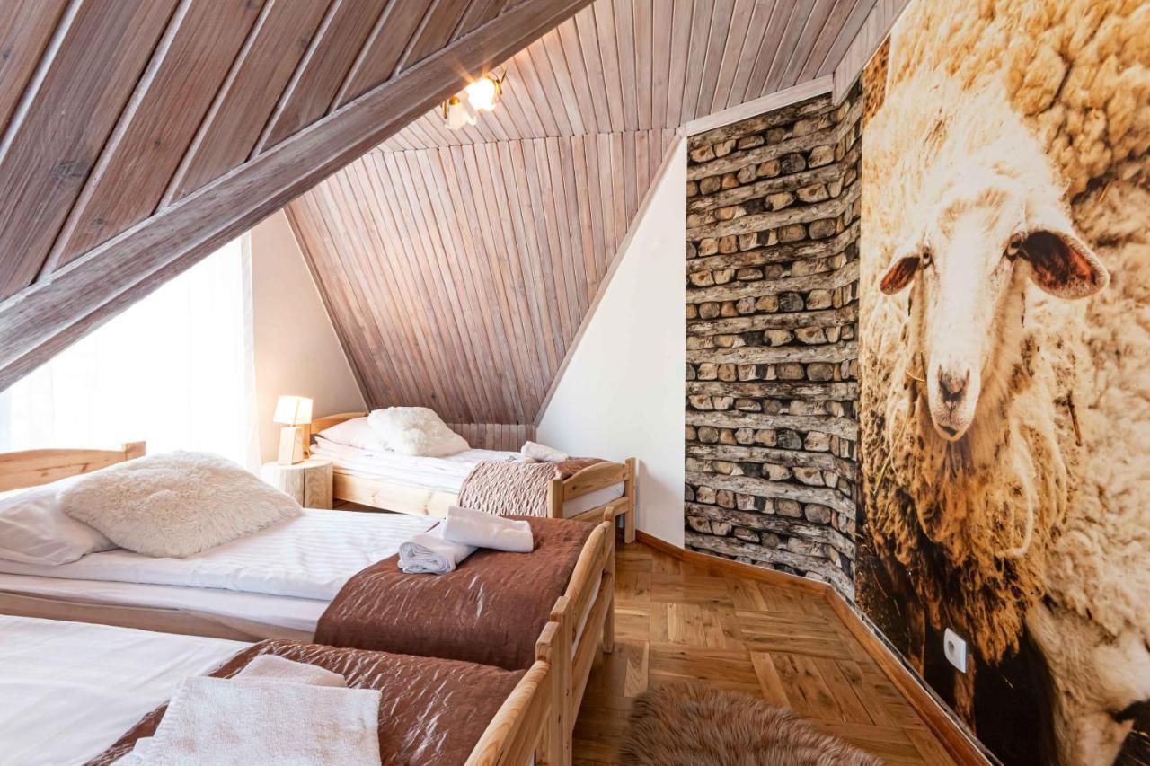 Gronik Bed & Breakfast Bagian luar foto
